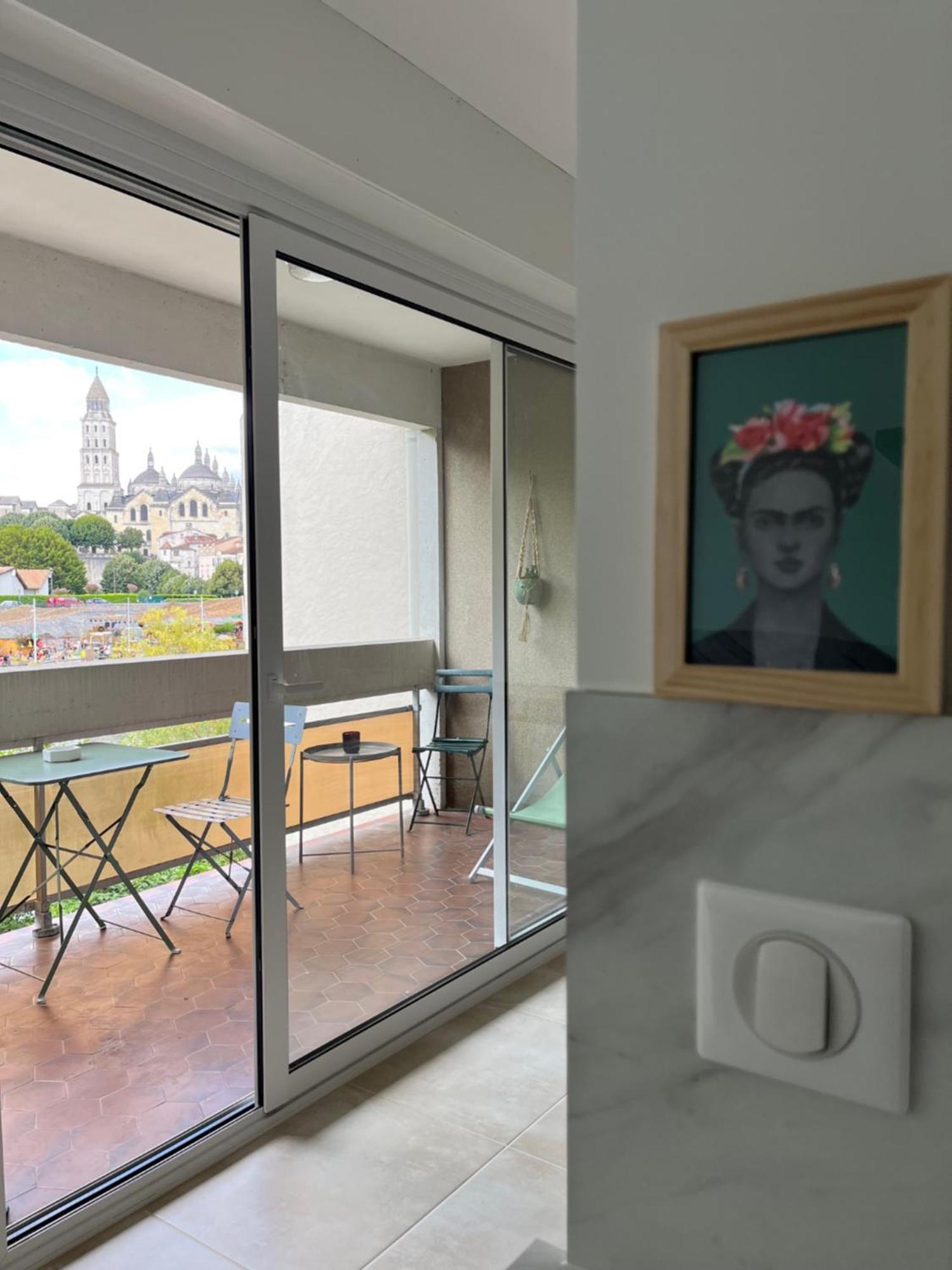 ペリグーBalcon Sur La Riviereアパートメント エクステリア 写真
